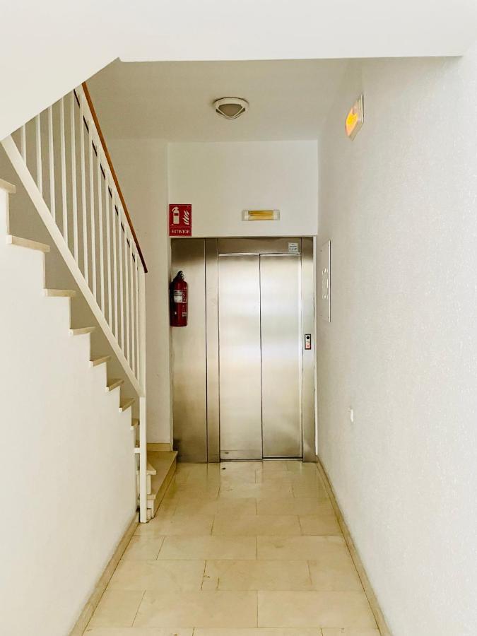 Sant Pau Beach Home With Terrace Sitges Bagian luar foto