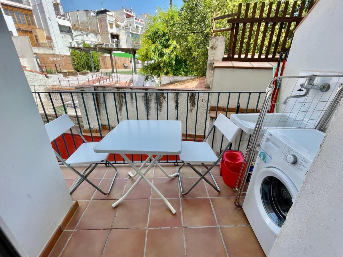 Sant Pau Beach Home With Terrace Sitges Bagian luar foto